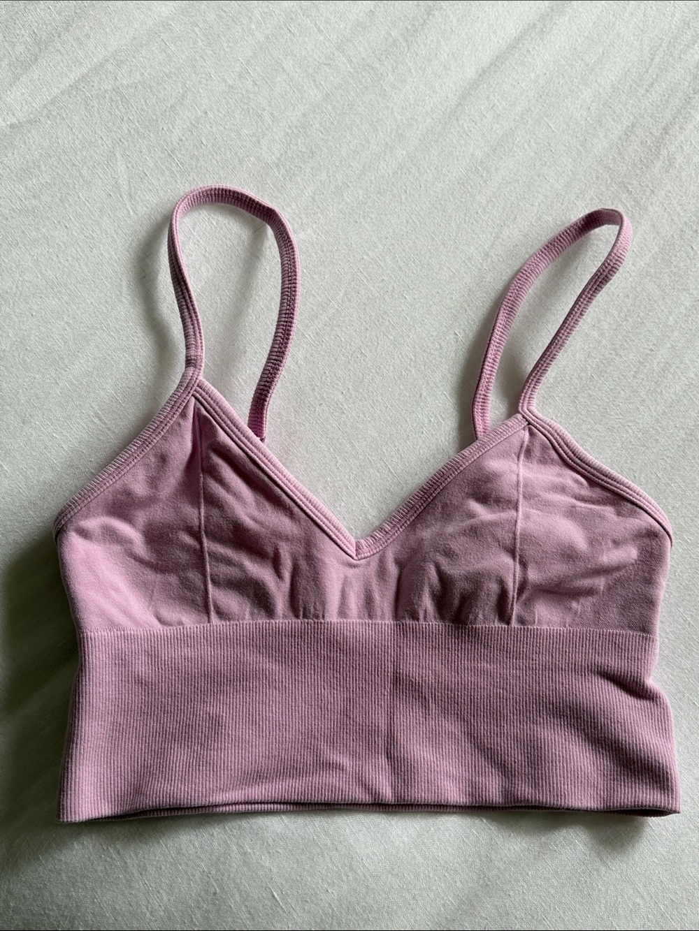 Alo Soft V-Neck Bralette in Dusty Pink
